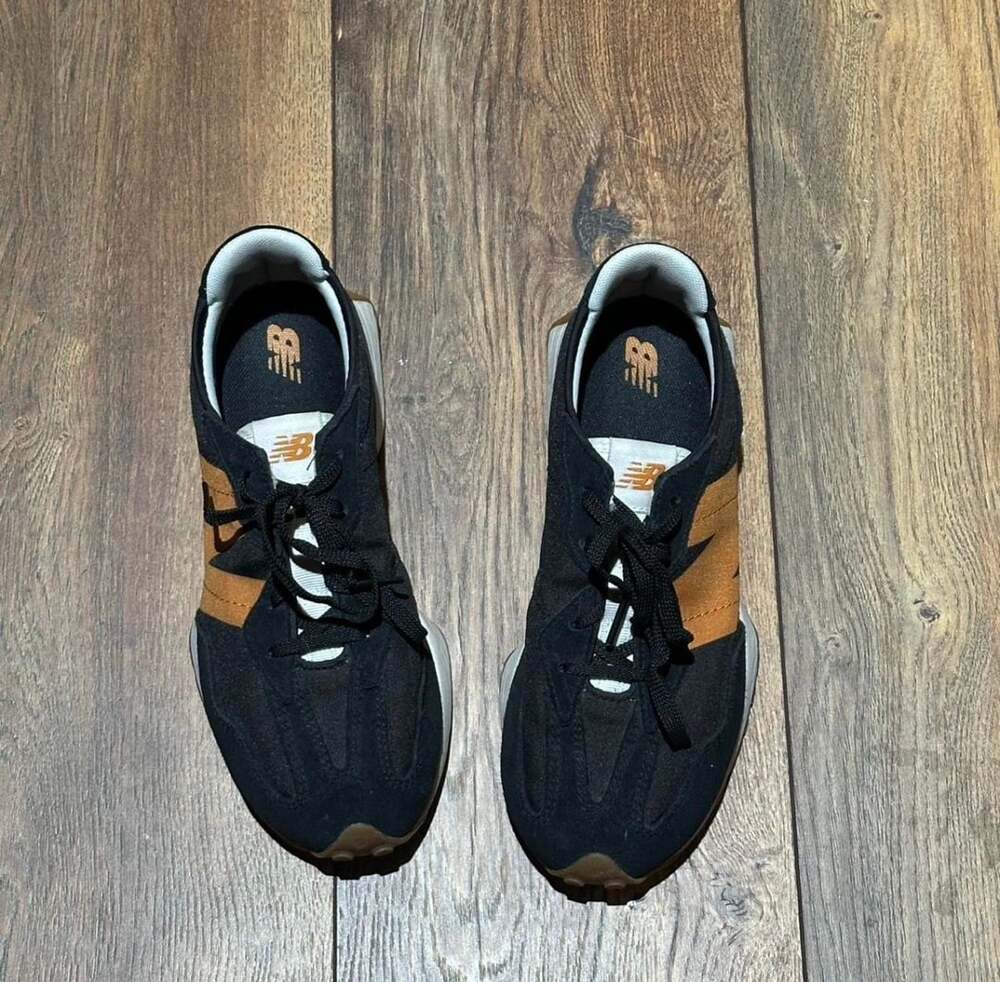 New Balance 327 Black and Madras Orange Sneakers Men's Size 5.5